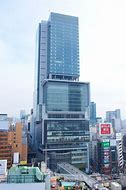 ショッピングセンター　渋谷ヒカリエ（ショッピングセンター）まで437m