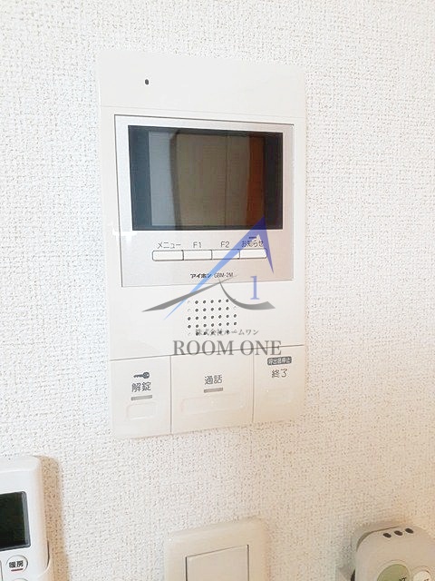 セキュリティ　モニター付インターホンです。