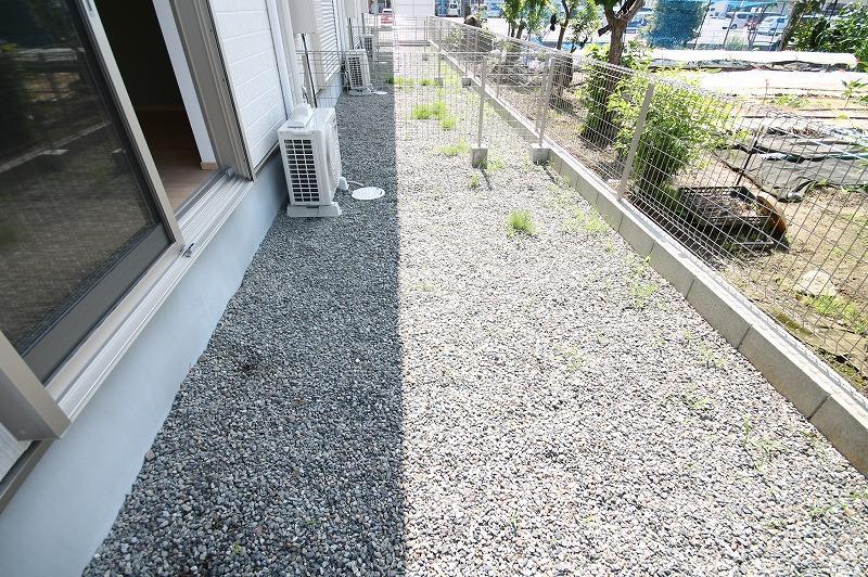 庭　専用庭