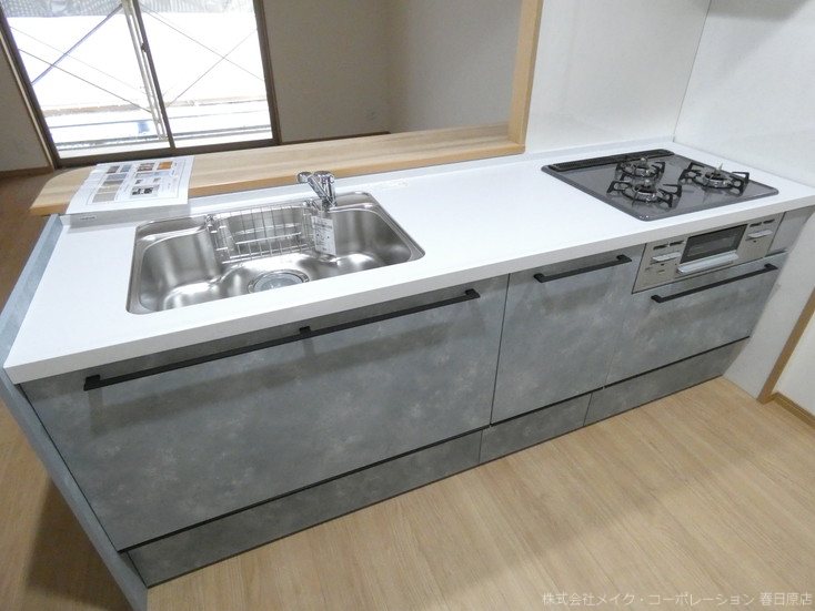 キッチン　写真は同型タイプ