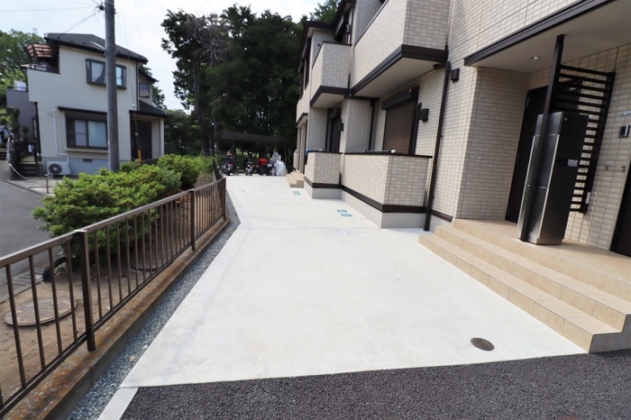 エントランス　エントランス