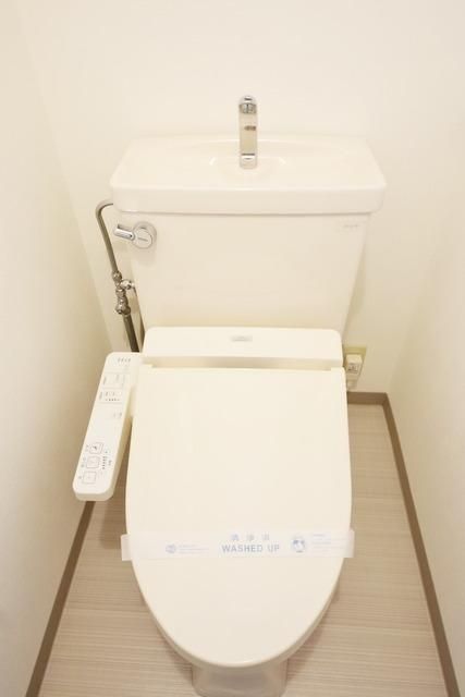 トイレ　★温水洗浄機能付トイレ★