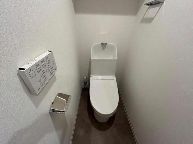LiveFlat 西荻窪のトイレ写真