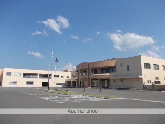 中学校　横手北中学校（中学校）まで750m