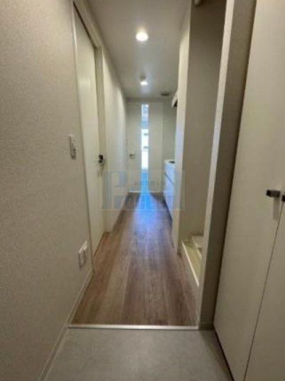 玄関　広々とした玄関部分