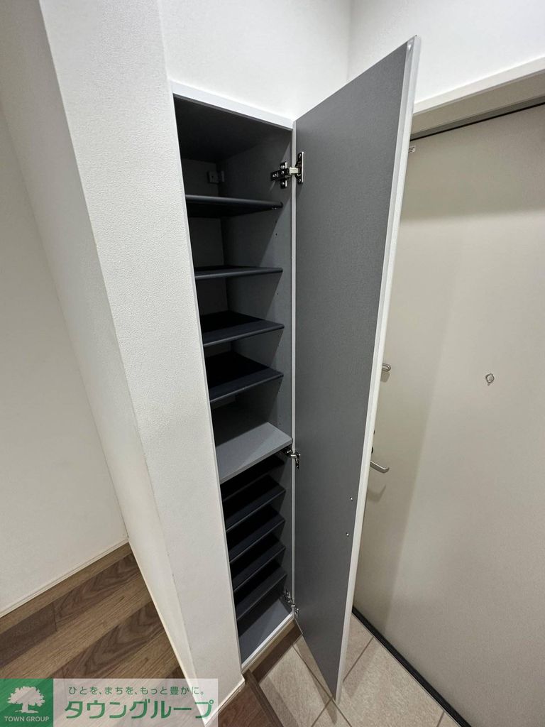 収納　バルコニー