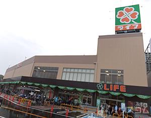 スーパー　ライフ東淡路店（スーパー）まで280m