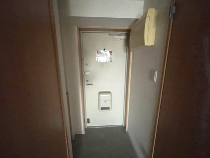 プランドール浅間町の玄関写真