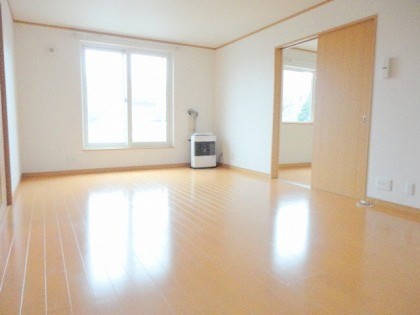 眺望　窓が大きく明るいお部屋です♪