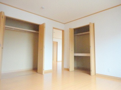 収納　衣類の収納に便利なクローゼットが付いています！