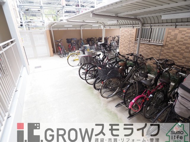阪神本線 青木駅 徒歩3分 8階建 築12年の外観写真