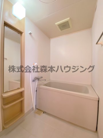 メゾンアルパの風呂写真