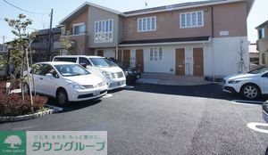 駐車場　駐車場