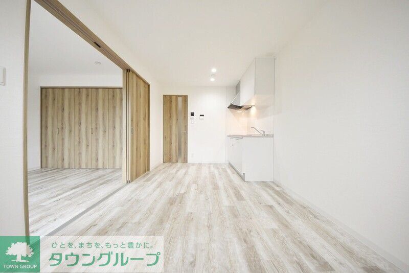 ★★★ディアコート曽根の居間写真