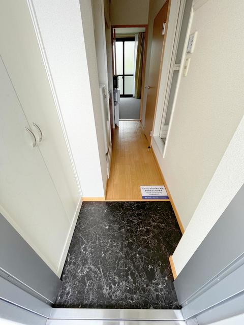 玄関　別部屋同仕様タイプ