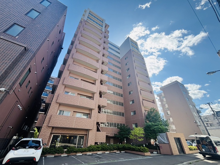 プライムアーバン円山北四条の外観写真