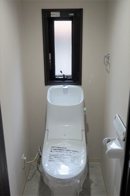 東京メトロ東西線 行徳駅 徒歩10分 4階建 築5年のトイレ写真
