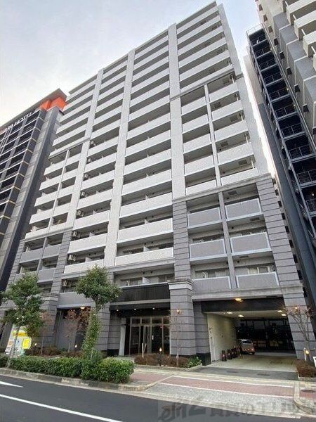 セノアタワー新大阪の外観写真