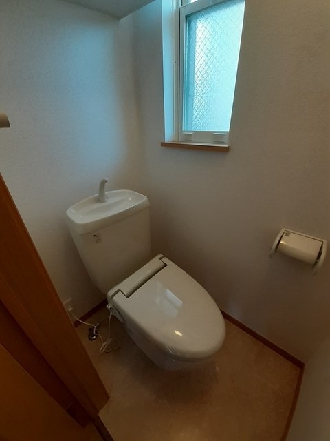 トイレ　図面と現状に相違がある場合には現状を優先