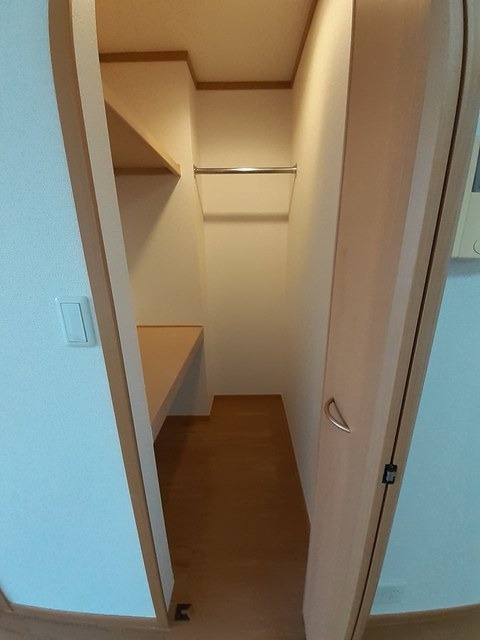 収納　図面と現状に相違がある場合には現状を優先