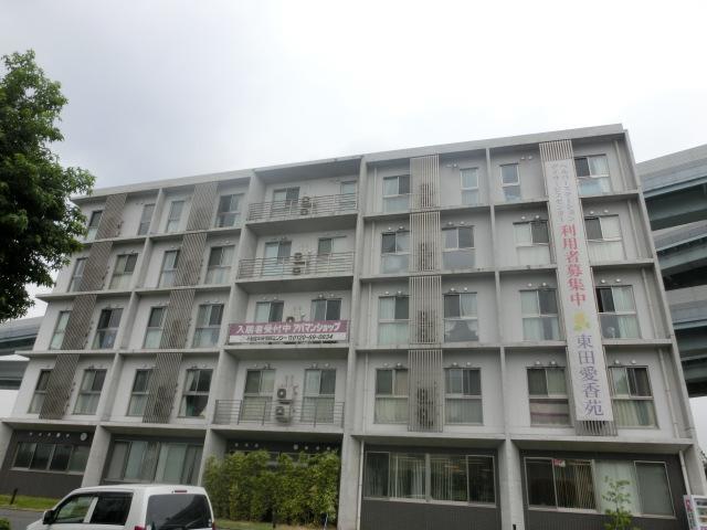 東田の愛香苑の外観写真