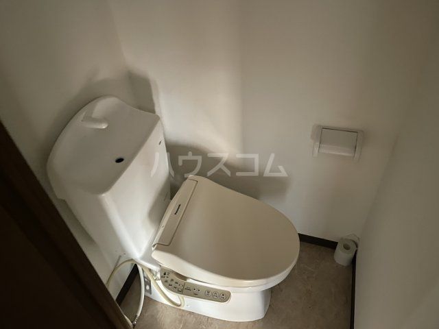 ヒルズマンションのトイレ写真