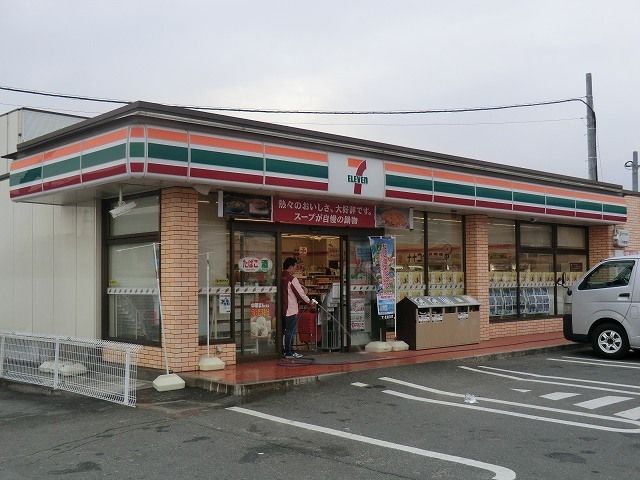 カトルセゾンEの周辺写真