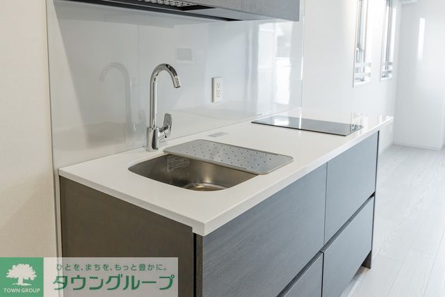 キッチン　Cタイプ2022年2月撮影 同タイプ201号室の写真です。