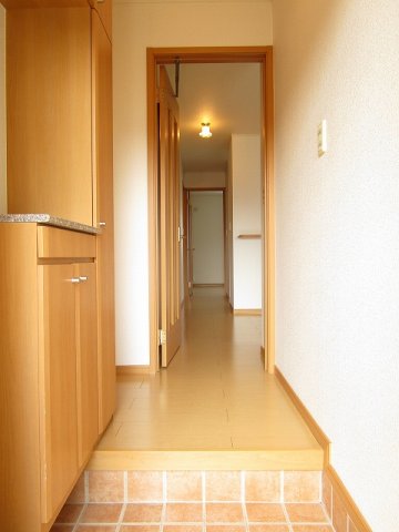 玄関　落ち着いた玄関です