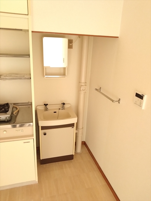 【名古屋市東区白壁のマンションの洗面設備】