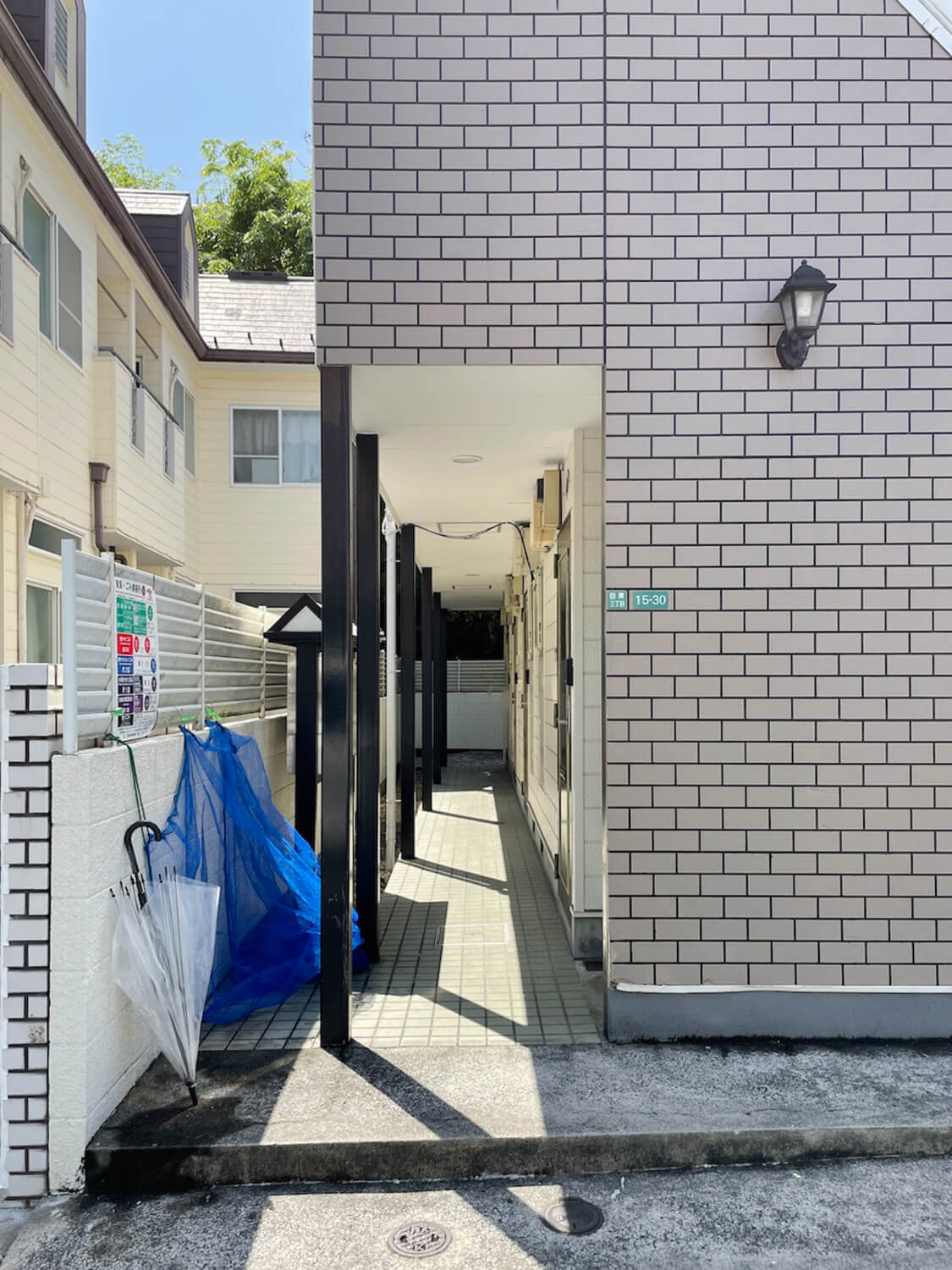 エントランス　電球