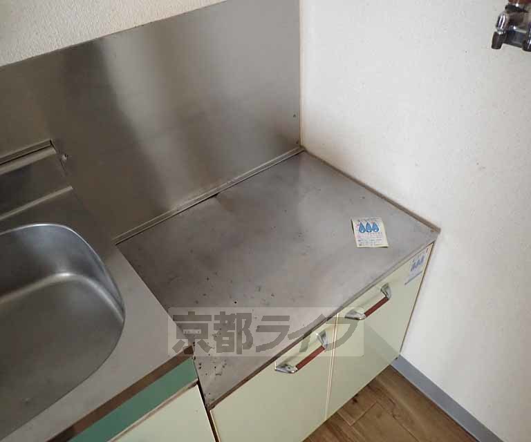 キッチン　２口コンロおけます。