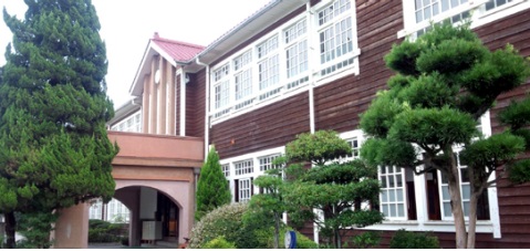 中学校　倉敷市立西中学校（中学校）まで896m