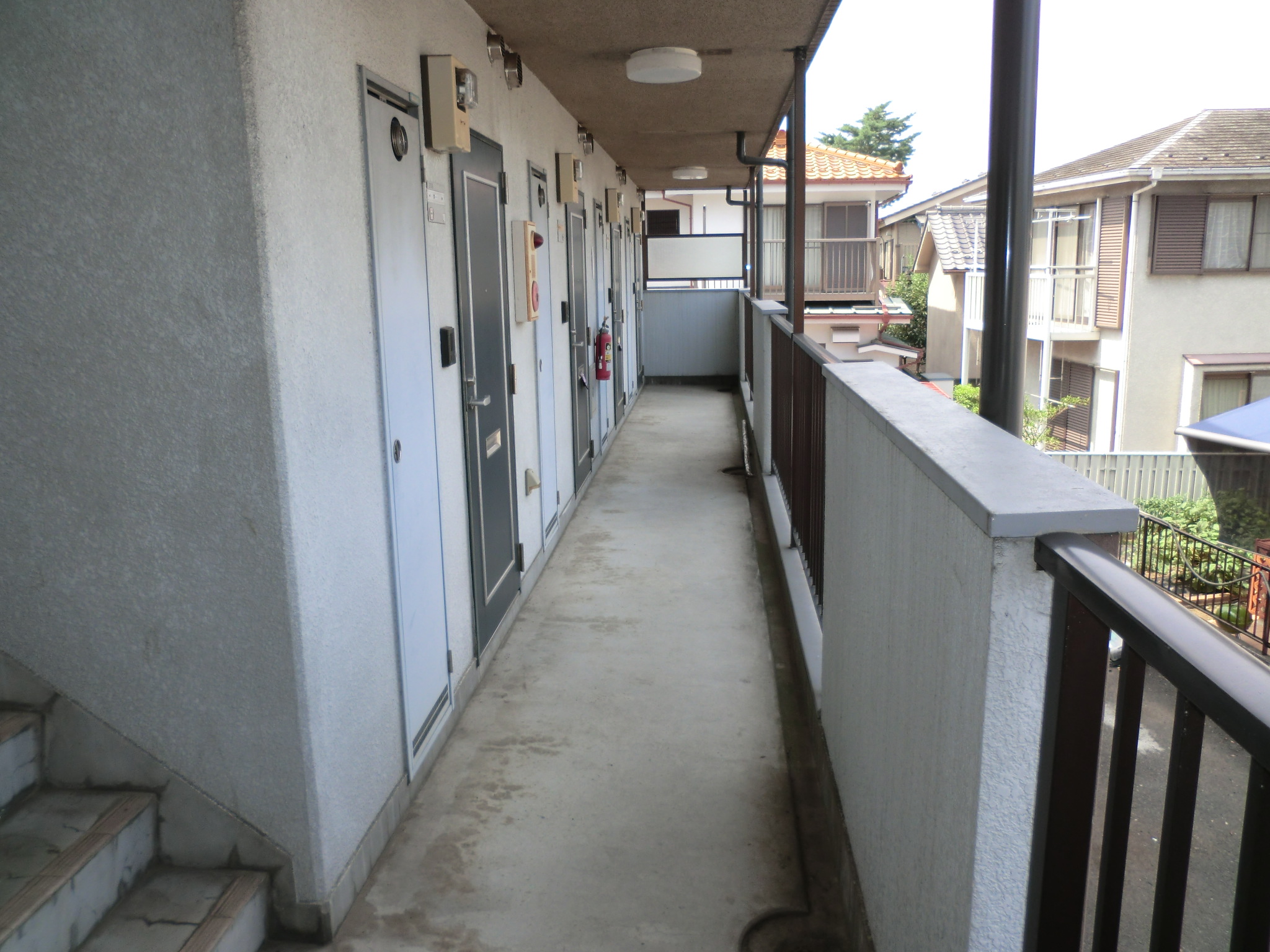 その他共有部分　☆屋根付きの通路ですので、雨の日も安心です☆