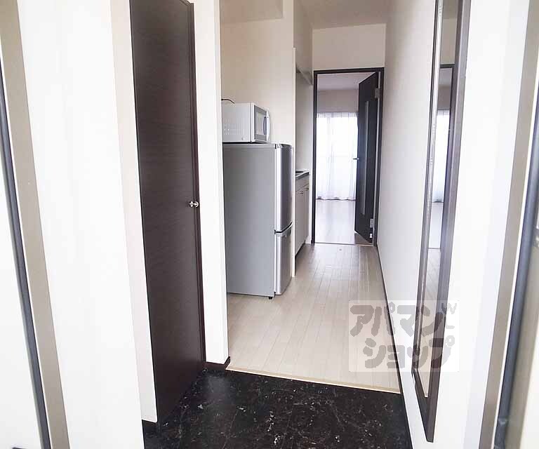 玄関　玄関からです！