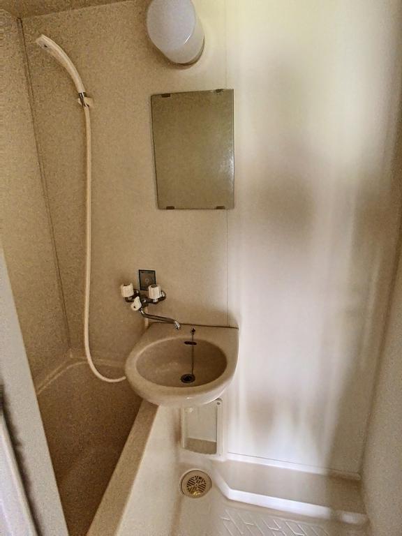 洗面設備　103号室の写真です。