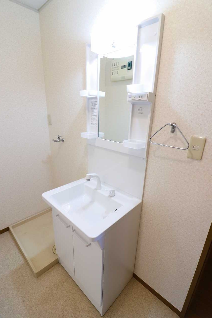 洗面設備　※同物件、別部屋になります。