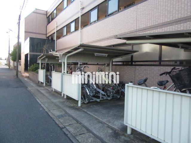 その他共有部分　屋根付きの駐輪場です。