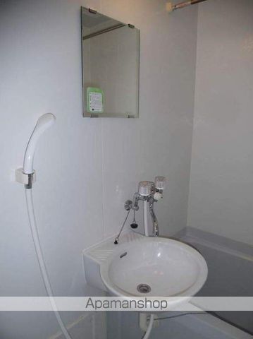 レオパレスフランボワーズ Aの内装写真