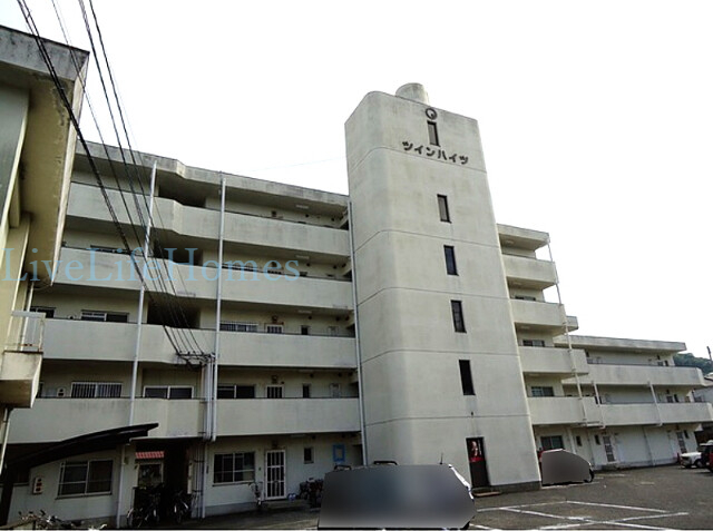 徳島市南佐古八番町のマンションの建物外観