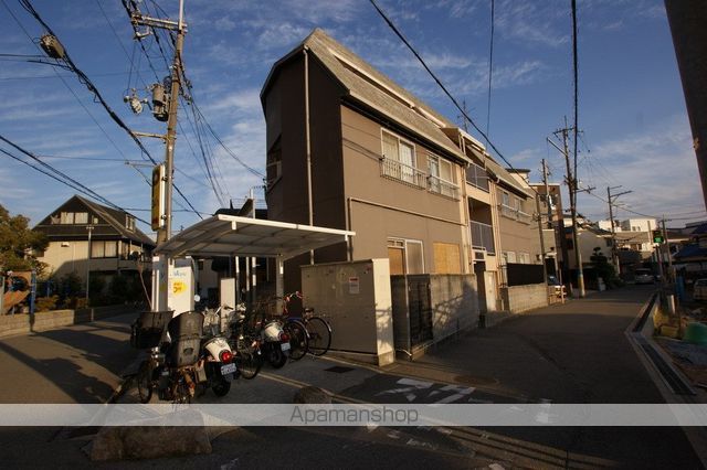 その他　前面道路（その他）まで0m