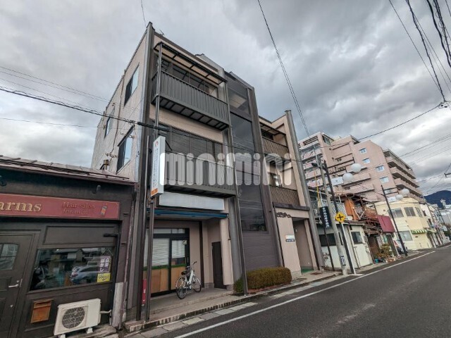 大手ただちやビルの建物外観