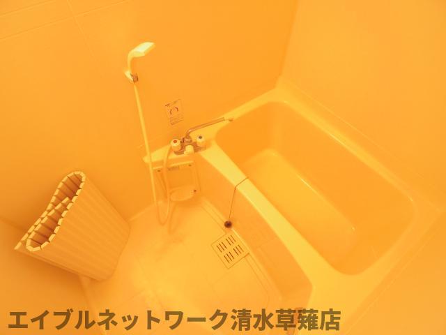 バス・シャワールーム　お風呂で日々の疲れを落としましょう
