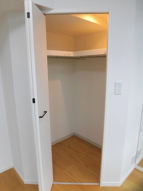 収納　ウォークインクローゼット