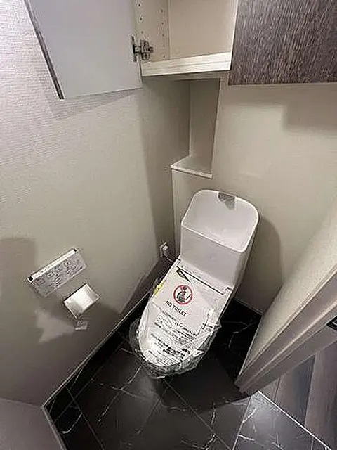 トイレ　別号室参照