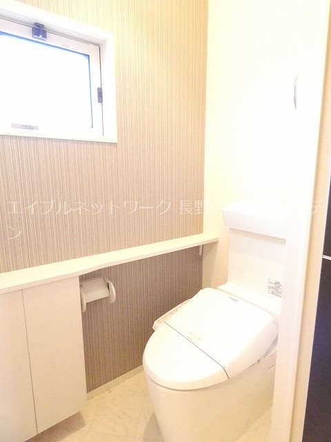 【エスポワールY　A棟のトイレ】