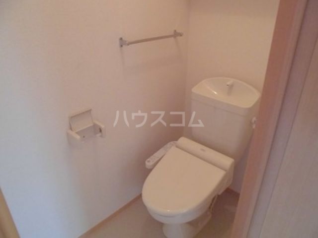 【リヴェールＡ棟のトイレ】