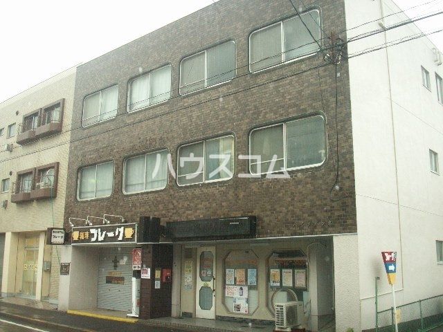 名古屋市中村区靖国町のマンションの建物外観