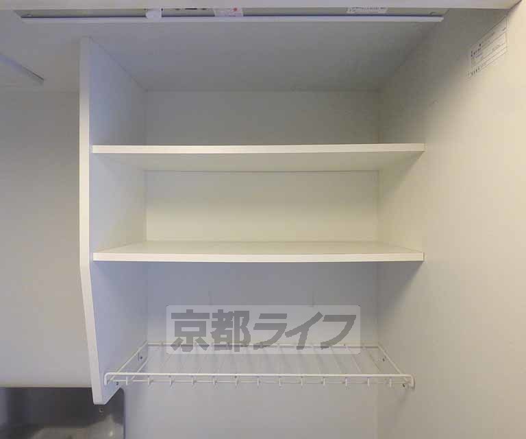 収納　キッチン上収納です。