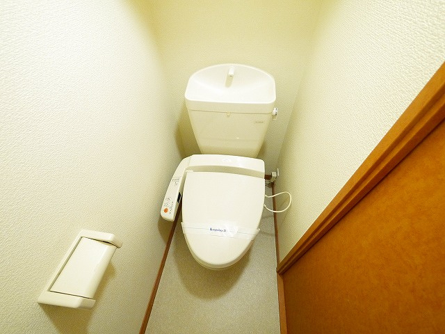 トイレ　ゆったりとした空間のトイレです